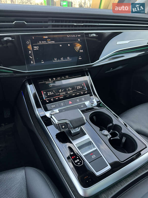 Внедорожник / Кроссовер Audi Q7 2022 в Одессе