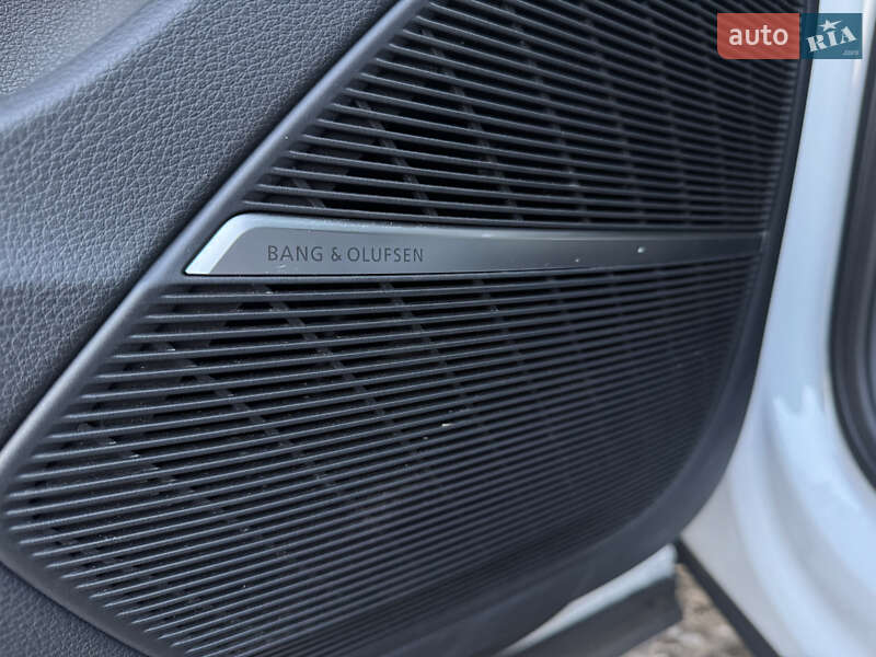 Внедорожник / Кроссовер Audi Q7 2022 в Одессе