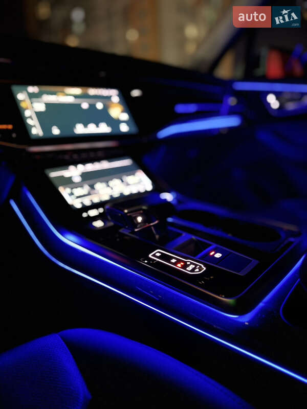 Внедорожник / Кроссовер Audi Q7 2022 в Одессе