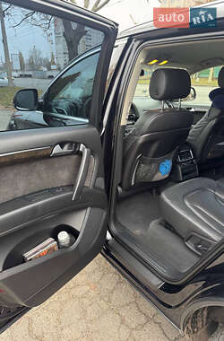 Внедорожник / Кроссовер Audi Q7 2013 в Харькове