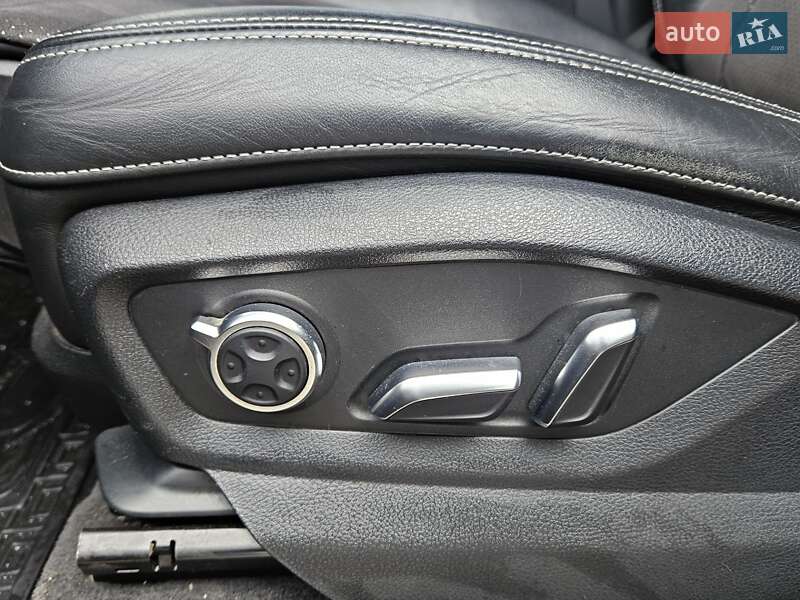 Внедорожник / Кроссовер Audi Q7 2016 в Дунаевцах