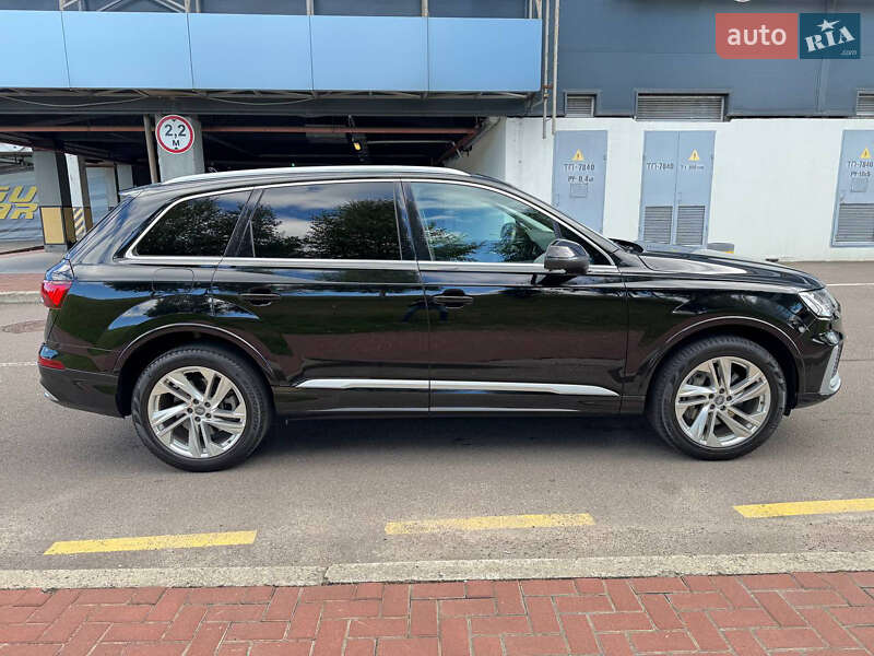 Внедорожник / Кроссовер Audi Q7 2020 в Киеве фото 26 Внедорожник / Кроссовер Audi Q7 2020 в Киеве