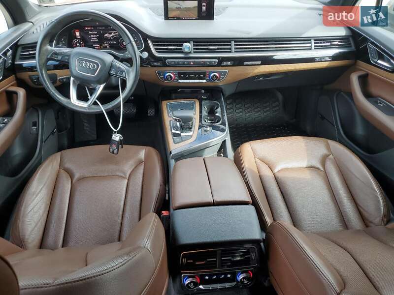 Внедорожник / Кроссовер Audi Q7 2017 в Ивано-Франковске