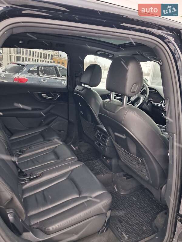 Внедорожник / Кроссовер Audi Q7 2015 в Львове фото 10 Внедорожник / Кроссовер Audi Q7 2015 в Львове