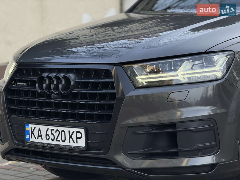 Внедорожник / Кроссовер Audi Q7 2019 в Одессе