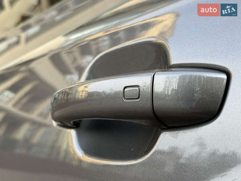 Внедорожник / Кроссовер Audi Q7 2019 в Одессе