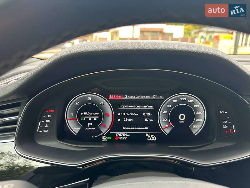 Внедорожник / Кроссовер Audi Q7 2020 в Киеве