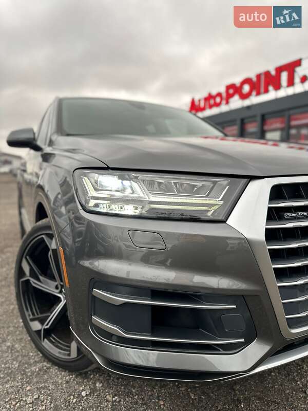Внедорожник / Кроссовер Audi Q7 2019 в Белогородке