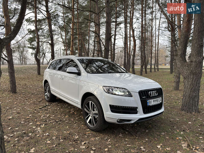 Внедорожник / Кроссовер Audi Q7 2013 в Кременчуге