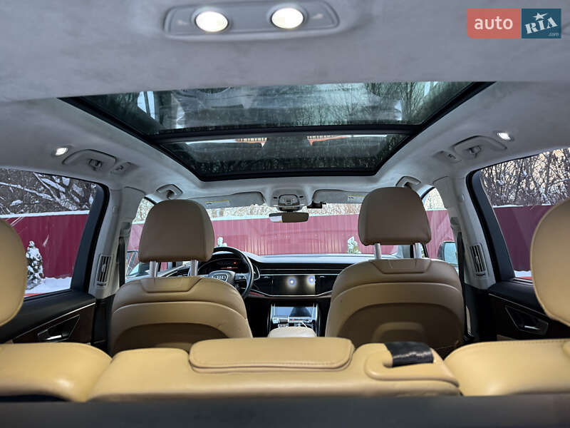 Внедорожник / Кроссовер Audi Q7 2022 в Львове