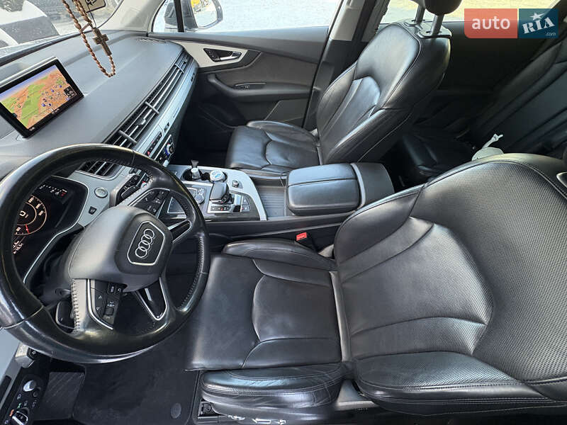 Внедорожник / Кроссовер Audi Q7 2016 в Львове