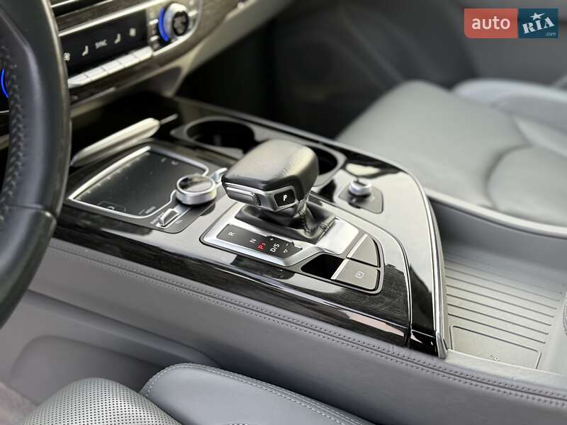 Внедорожник / Кроссовер Audi Q7 2016 в Львове фото 75 Внедорожник / Кроссовер Audi Q7 2016 в Львове