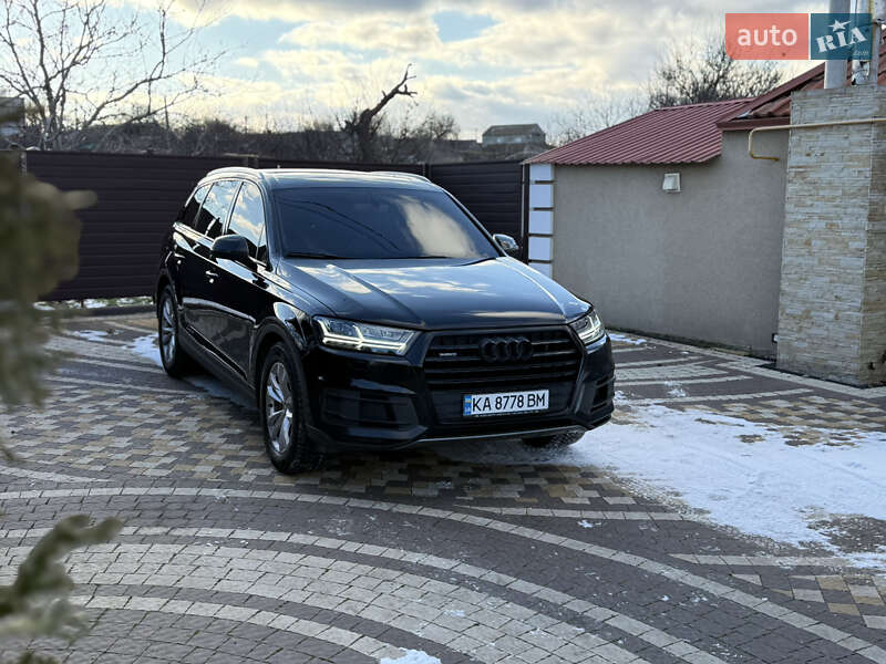 Внедорожник / Кроссовер Audi Q7 2016 в Николаеве