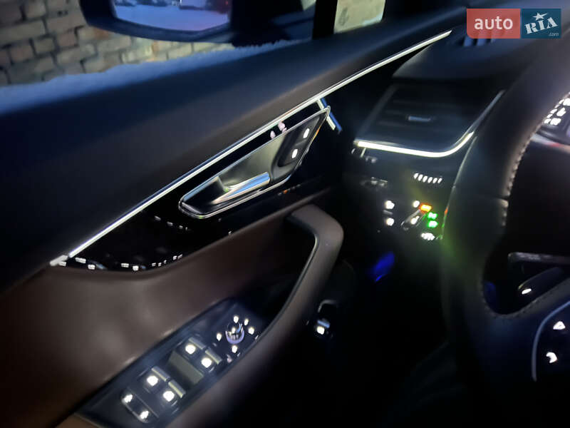 Внедорожник / Кроссовер Audi Q7 2015 в Хмельницком