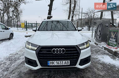 Внедорожник / Кроссовер Audi Q7 2017 в Костополе