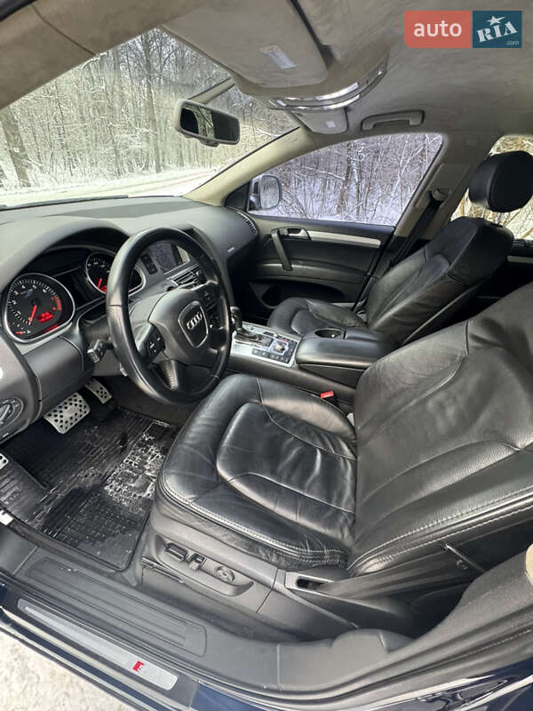 Внедорожник / Кроссовер Audi Q7 2008 в Киеве