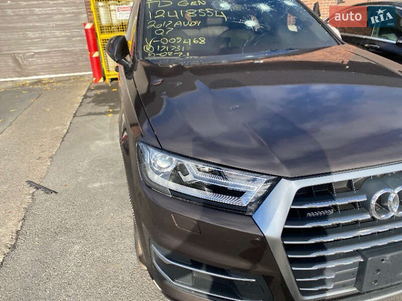 Внедорожник / Кроссовер Audi Q7 2017 в Львове