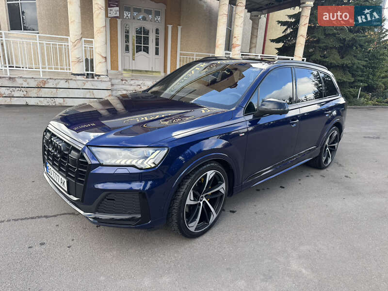 Внедорожник / Кроссовер Audi Q7 2021 в Тернополе
