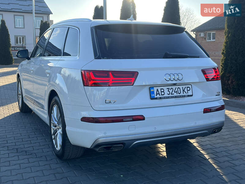 Внедорожник / Кроссовер Audi Q7 2016 в Виннице