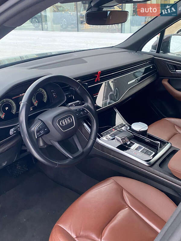 Внедорожник / Кроссовер Audi Q7 2020 в Львове