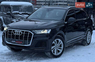 Внедорожник / Кроссовер Audi Q7 2020 в Киеве
