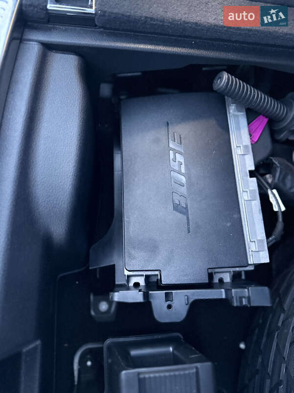 Внедорожник / Кроссовер Audi Q7 2016 в Новояворовске