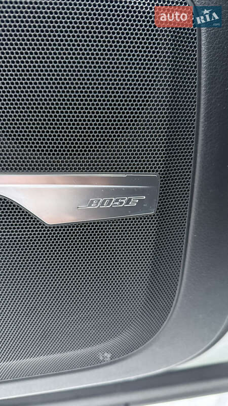 Внедорожник / Кроссовер Audi Q7 2016 в Новояворовске