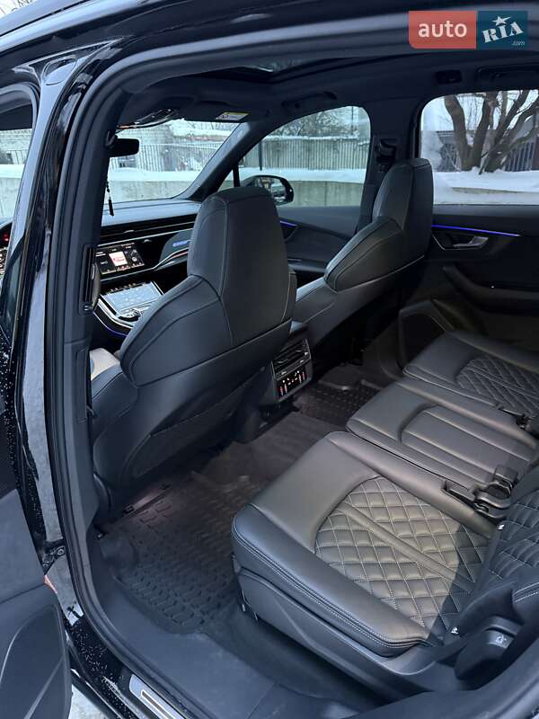 Внедорожник / Кроссовер Audi Q7 2023 в Хмельницком