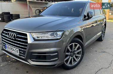 Внедорожник / Кроссовер Audi Q7 2015 в Краснограде