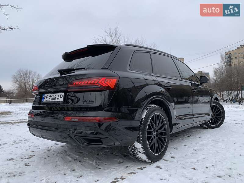 Внедорожник / Кроссовер Audi Q7 2020 в Кривом Роге