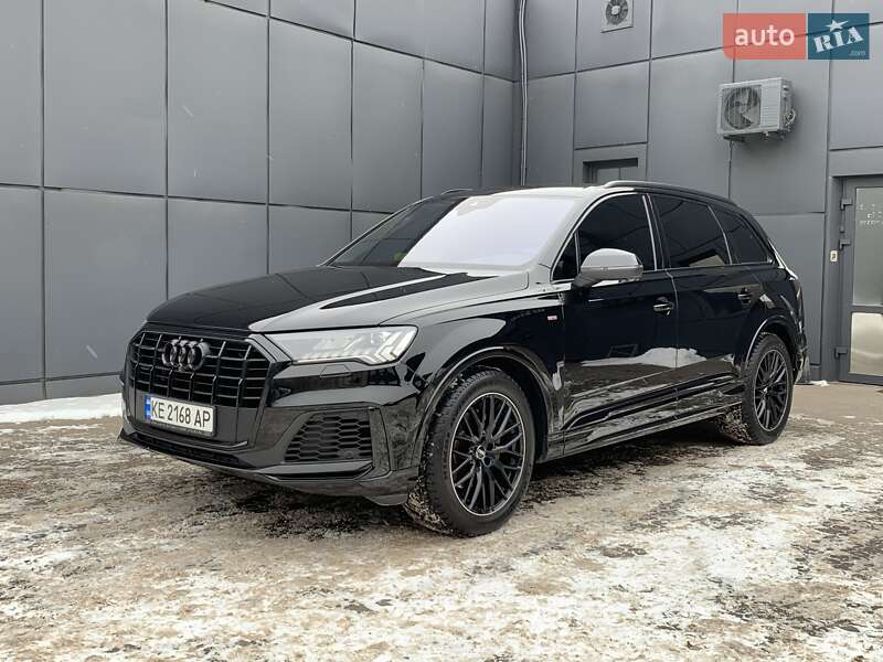 Внедорожник / Кроссовер Audi Q7 2020 в Кривом Роге