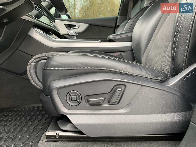 Внедорожник / Кроссовер Audi Q7 2020 в Кривом Роге