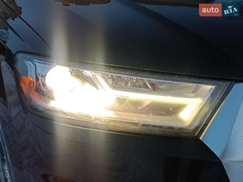 Позашляховик / Кросовер Audi Q7 2018 в Харкові