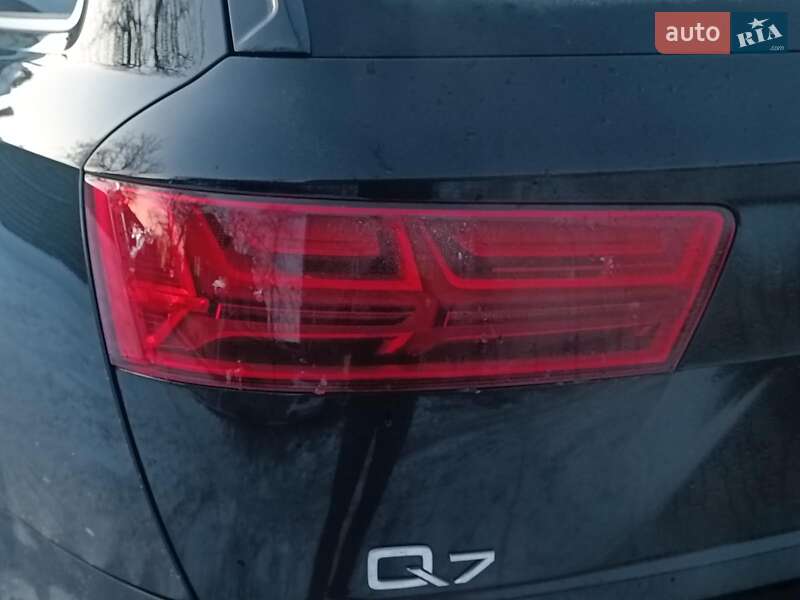 Позашляховик / Кросовер Audi Q7 2018 в Харкові
