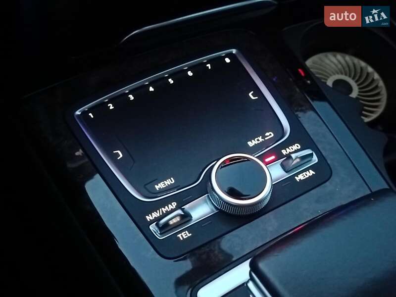 Позашляховик / Кросовер Audi Q7 2018 в Харкові