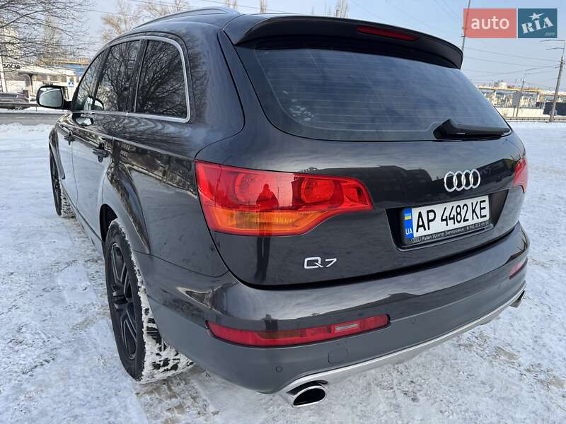 Позашляховик / Кросовер Audi Q7 2008 в Києві