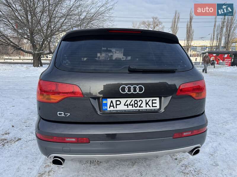 Позашляховик / Кросовер Audi Q7 2008 в Києві