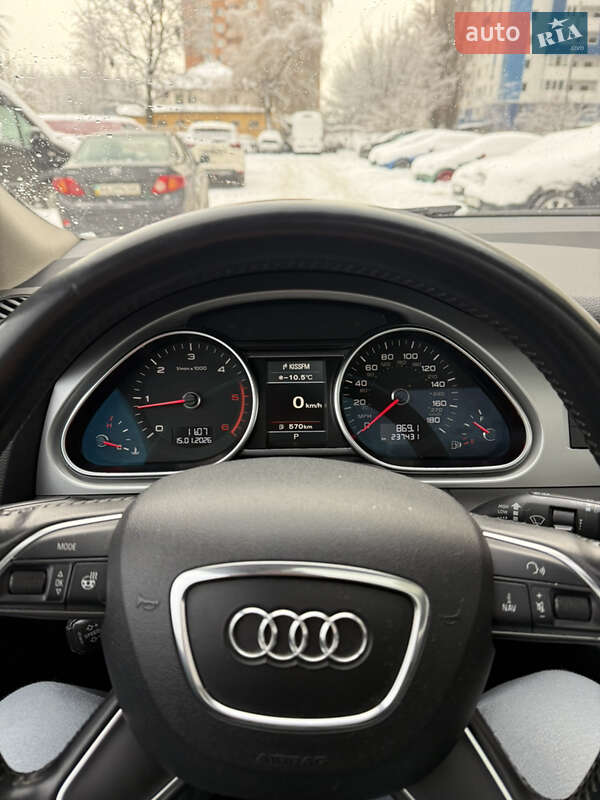 Внедорожник / Кроссовер Audi Q7 2012 в Киеве