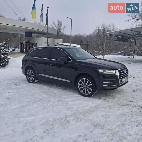 Внедорожник / Кроссовер Audi Q7 2019 в Чернигове