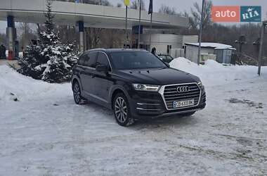 Внедорожник / Кроссовер Audi Q7 2019 в Чернигове