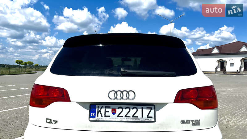 Внедорожник / Кроссовер Audi Q7 2008 в Шепетовке