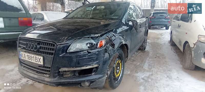 Внедорожник / Кроссовер Audi Q7 2008 в Киеве