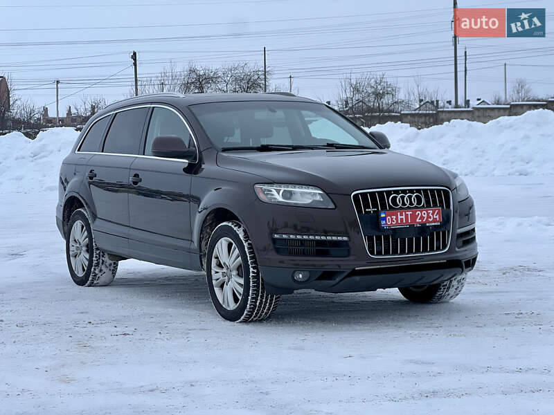 Внедорожник / Кроссовер Audi Q7 2010 в Ровно