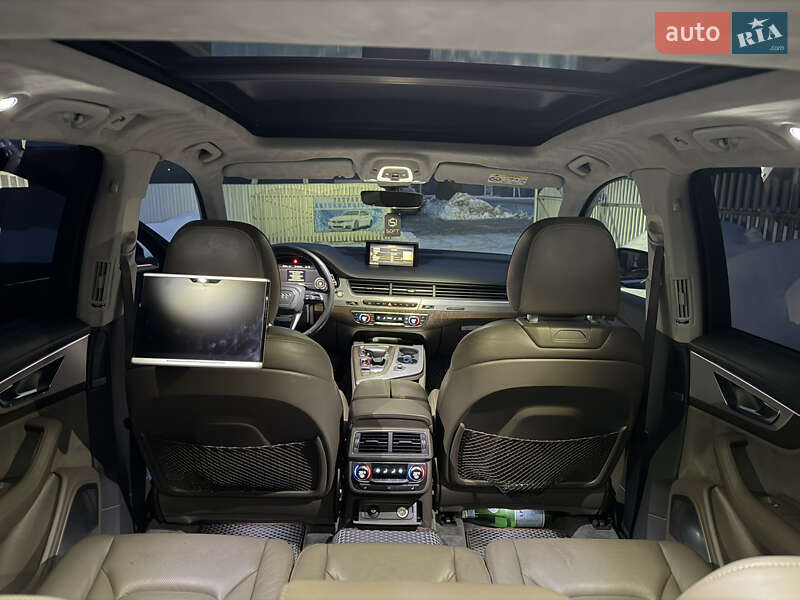 Внедорожник / Кроссовер Audi Q7 2016 в Львове