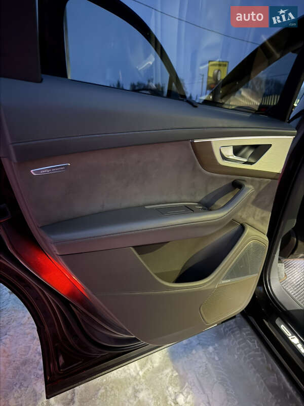 Внедорожник / Кроссовер Audi Q7 2016 в Львове