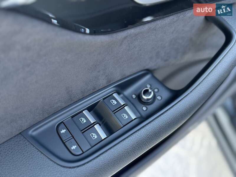 Внедорожник / Кроссовер Audi Q7 2018 в Киеве