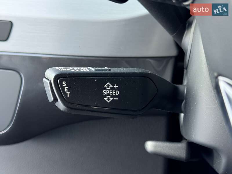 Внедорожник / Кроссовер Audi Q7 2018 в Киеве