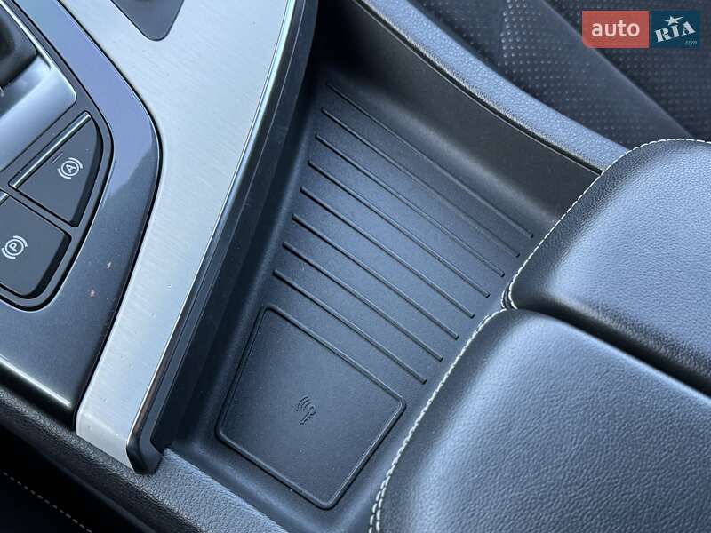 Внедорожник / Кроссовер Audi Q7 2018 в Киеве