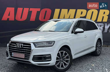 Позашляховик / Кросовер Audi Q7 2018 в Стрию