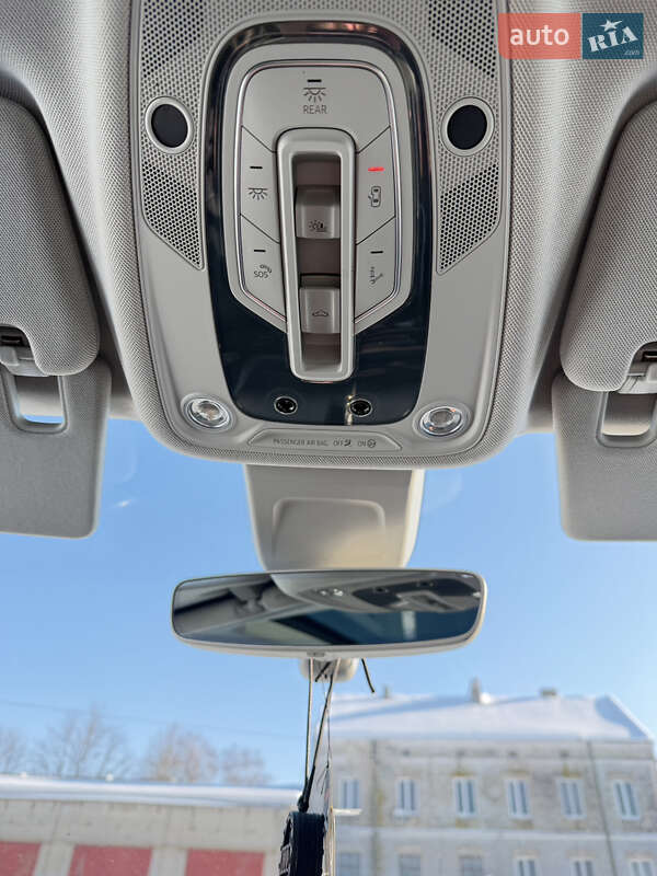 Внедорожник / Кроссовер Audi Q7 2016 в Радивилове